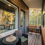 Tahkokorva By Hiekka Apartmán *